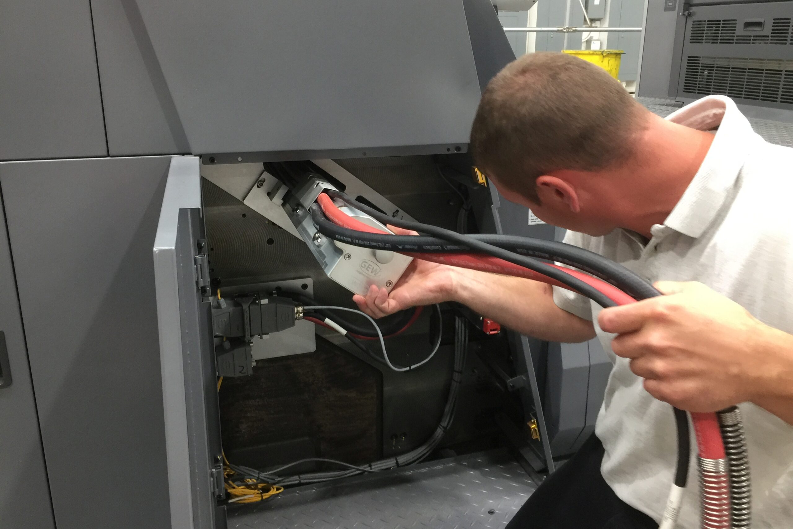 การติดตั้งและทดสอบการทำงานของระบบ (Commissioning)